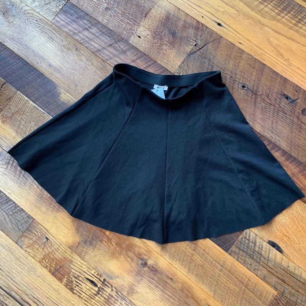 NWT - Brandy Melville Skirt
